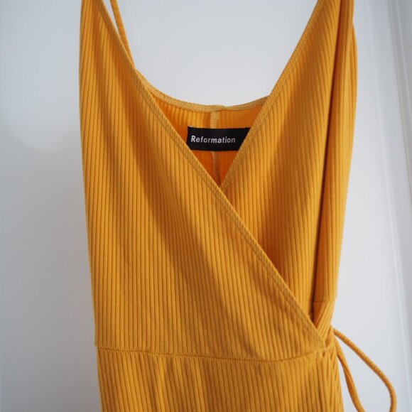 Reformation Sleeveless Wrap Midi Dress Size Small Mustard Yellow Gold - Picture 7 of 10
